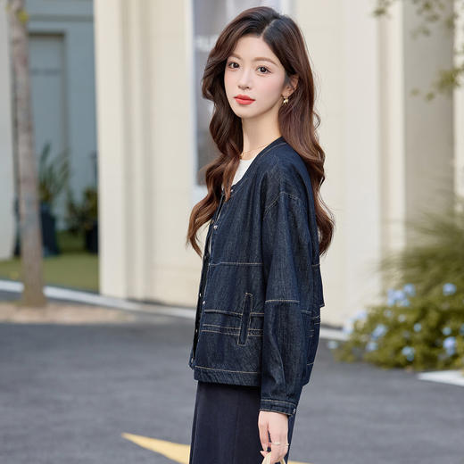 丁摩 复古牛仔外套女春秋季新款经典长袖圆领宽松独特漂亮上衣5ZF-9059 商品图3