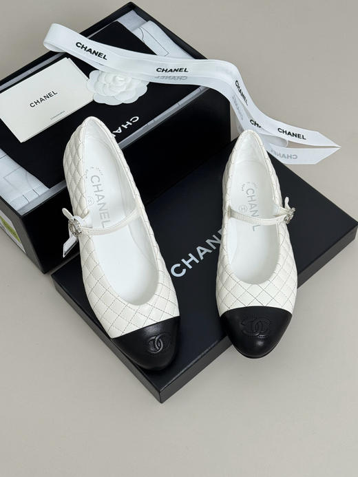 XX62-香奈儿 25A小羊皮 菱格纹搭扣 平跟 玛丽珍鞋 女款（KS*MM） 商品图5