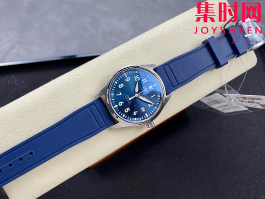 IWC万国 M+飞行员系列IW328203 马克20 马克二十 蓝色盘 男士腕表 表径40mm
机芯：搭载进口9015改Cal.32111 商品图3