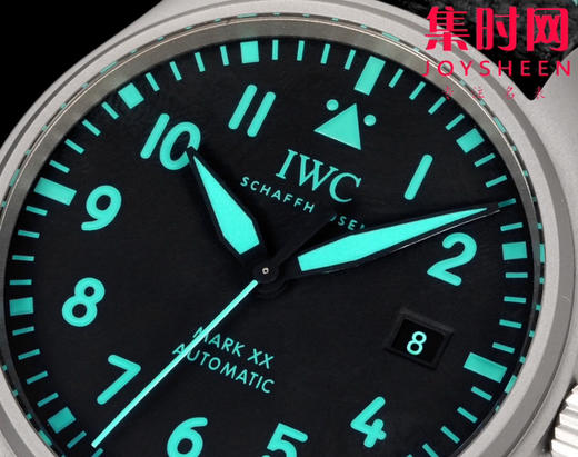 新品重磅来袭 IWC万国 TW飞行员系列 全新马克二十AMG马石油F1车队特别版IW328210/瑞士空中巡逻兵钛金属特别版IW328209 超轻钛金属 男士腕表 商品图4