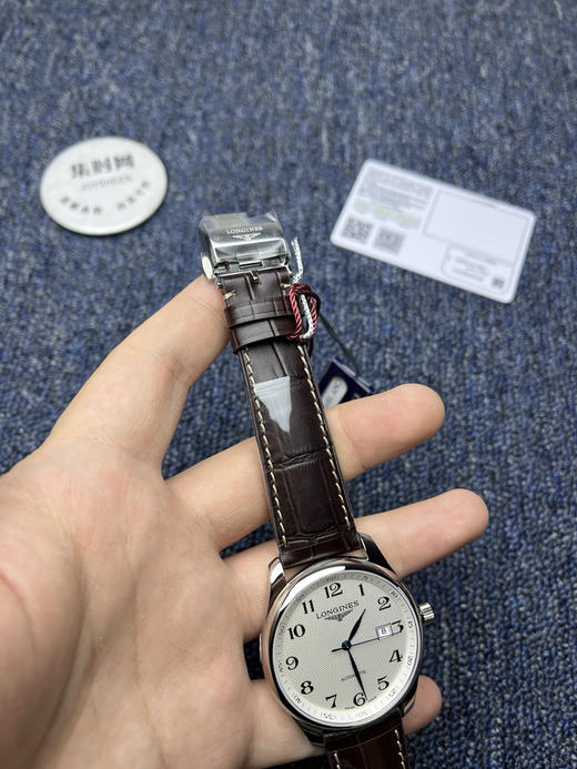 AF浪琴名匠3点历系列 名匠42mm 经典数字面 男士腕表
机芯：搭载改L888.5 商品图7