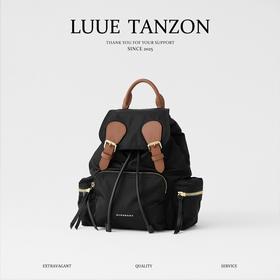 TD7-巴宝莉 The Rucksack 抽绳翻盖 聚酰胺亚克力纤维 书包双肩包 中号 女款 黑色(RG*MM)