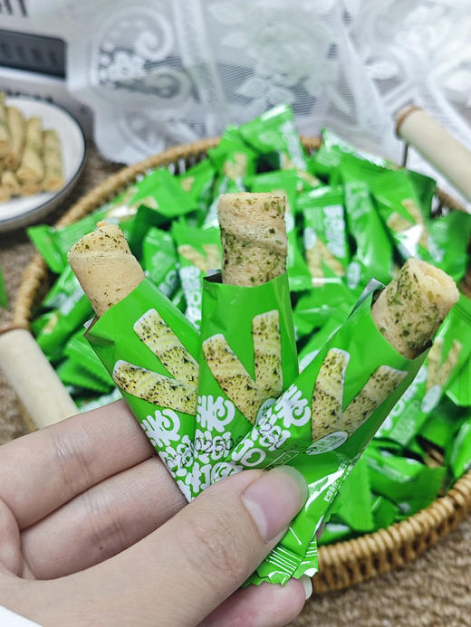 😍谁还没薅❓💰19.9秒杀180包【海苔蛋卷】，一包约一毛钱❗性价比拉满💯鲜脆香酥层层暴击💥好吃到停不下来🤤✅鲜脆海苔➕香甜蛋卷➕咸香肉松，三重美味锁死味蕾，越嚼越香🎉 商品图10