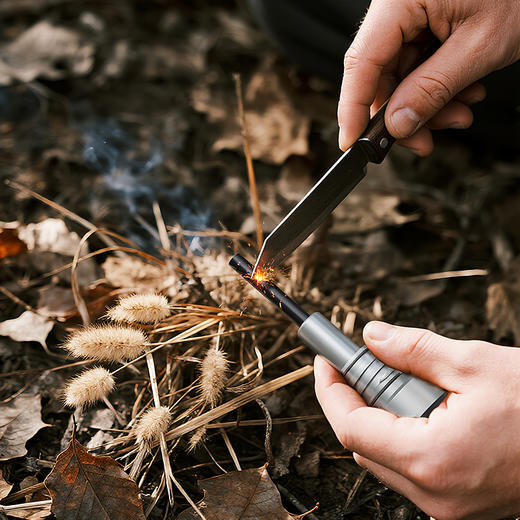 SWISS+TECH 瑞士科技多功能工兵铲户外兵工铲子锰钢加厚车载越野钓鱼折叠铁锹 商品图8