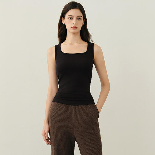 官网899！内家秋冬绵羊毛+长绒棉带胸垫保暖内搭吊带 U领可外穿女士打底衫背心 商品图1