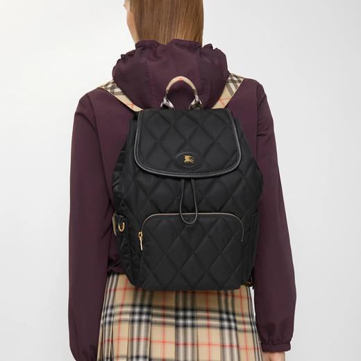 BURBERRY 巴宝莉 女士马术骑士徽标饰牌 Horseshoe 双肩包 格子 8114394 A1189 商品图3