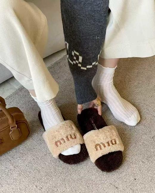 现货 THS-无 缪家 女士 秋冬羊羔毛软糯毛毛拖鞋 4色 BZ1264 商品图2