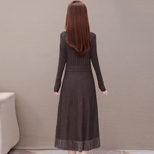 QYM 5CXFNR815-Y针织连衣裙厚款毛线裙秋冬季保暖内外可穿A字裙 商品图2