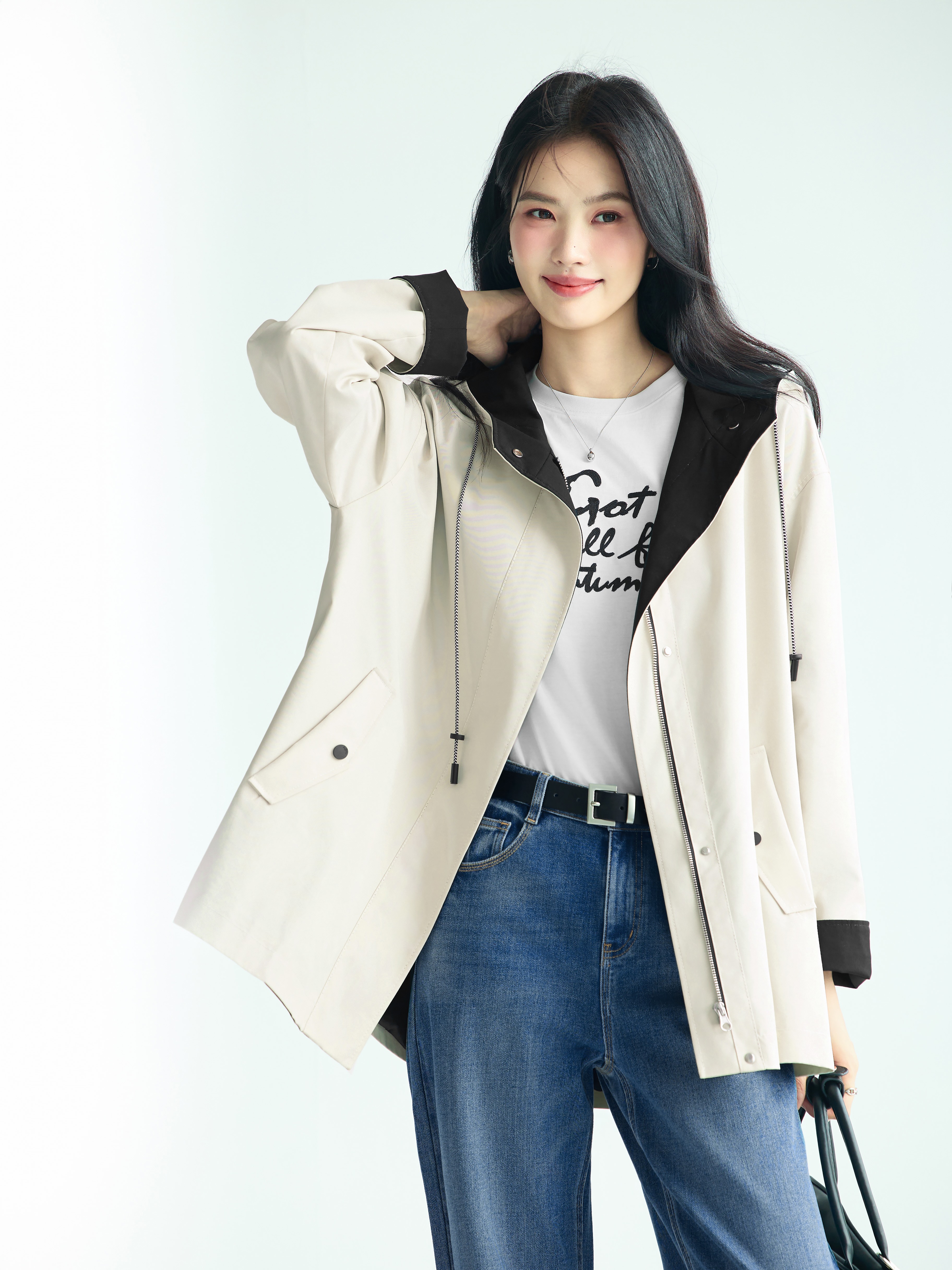 【经典款】【商场同款】伊芙丽春秋撞色连帽派克式风衣1G7860021