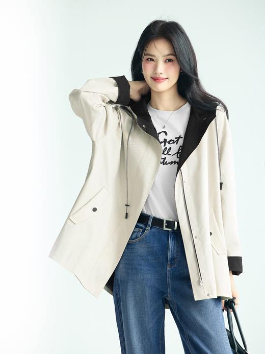 【经典款】【商场同款】伊芙丽春秋撞色连帽派克式风衣1G7860021 商品图0