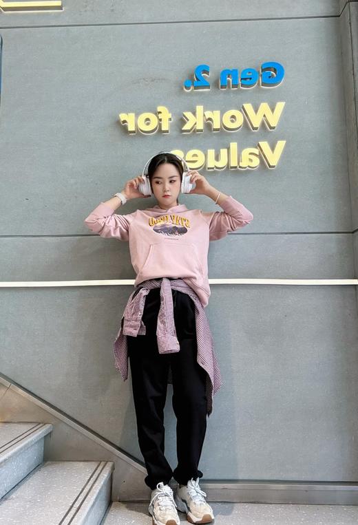 佐丹奴女装25年商场同款连帽卫衣05395615 商品图1