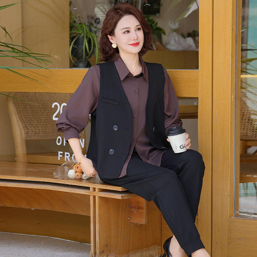 FW 268时尚妈妈装套装大码宽松洋气三件套气质 商品图1