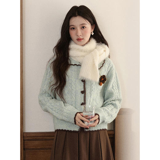 鹿向南「雾淞见鹿」小香风绿色毛衣女秋季慵懒高级感气质短款外套 商品图4