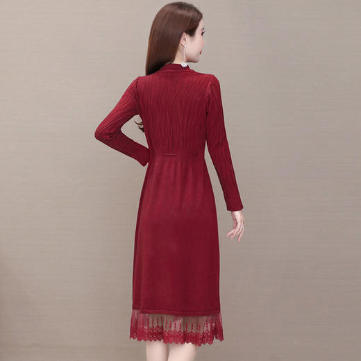 QYM 5CSF232-Y弹力毛线针织蕾丝网纱拼结连衣裙 商品图4