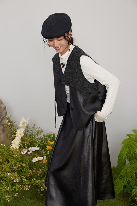 LNNNS 黑色不对称设计款高腰半裙 20963 商品图2