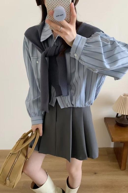 LNNNS 蓝灰色针织披肩条纹衬衫两件套 21009 商品图0