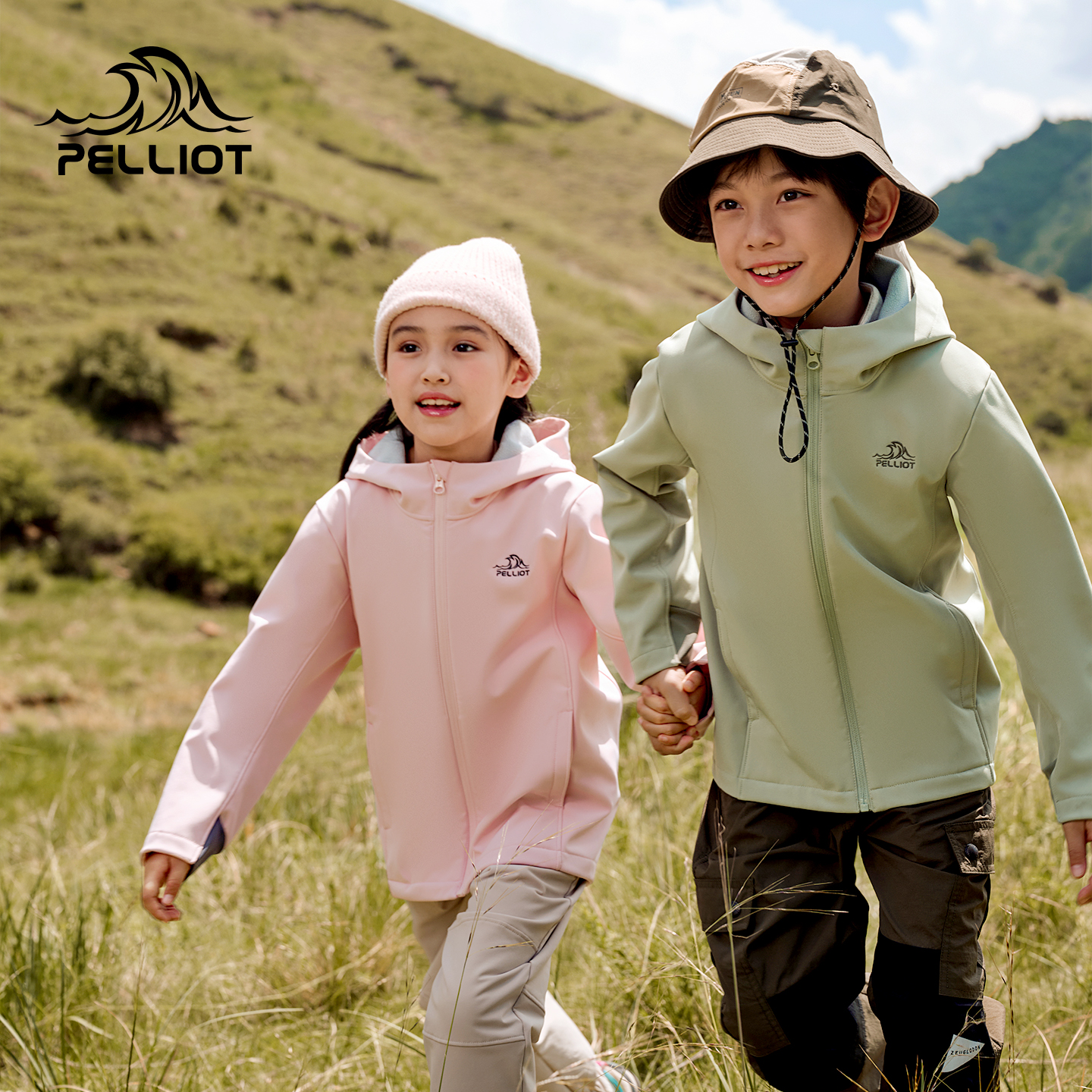 伯希和户外儿童软壳衣新款防风防泼水运动外套男女童休闲连帽上衣