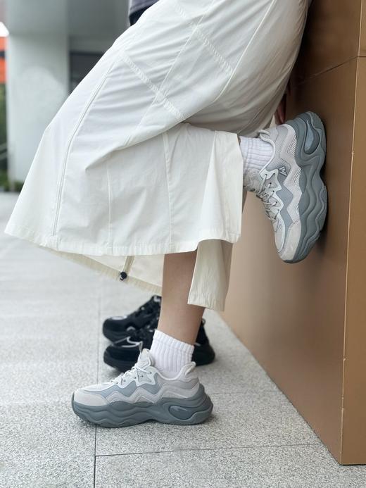 【百元疯抢！】某乐同源厂奶白老爹鞋！全网颜值天花板！5cm隐形增高+云感软底！穿上直接暴瘦20斤‼️ 大长腿特效拉满 商品图9