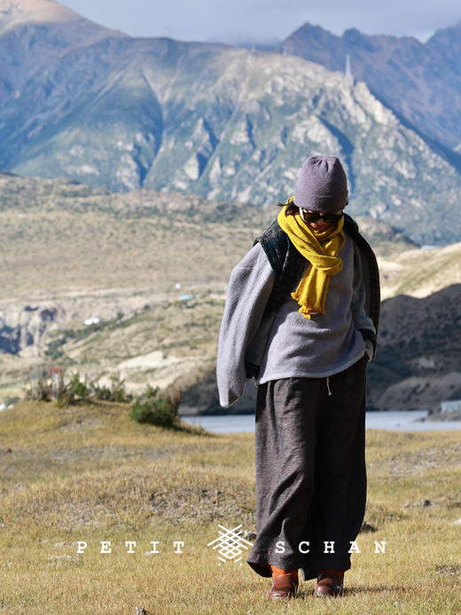 PETIT SCHAN小闪 CLO#630 Cloud surges 雲起 羊绒圈纱双面双层织物手工染色卫衣套头衫 商品图2