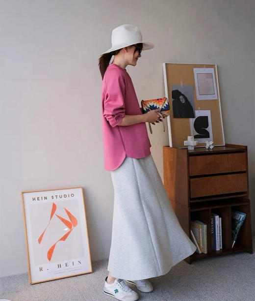 老米优品🎈3-7天发！秋日里的甜蜜色系~《莓粉色衬衫卫衣+半裙+裤子系列》空气感T恤卫衣 极简风 宽松纯色 商品图1