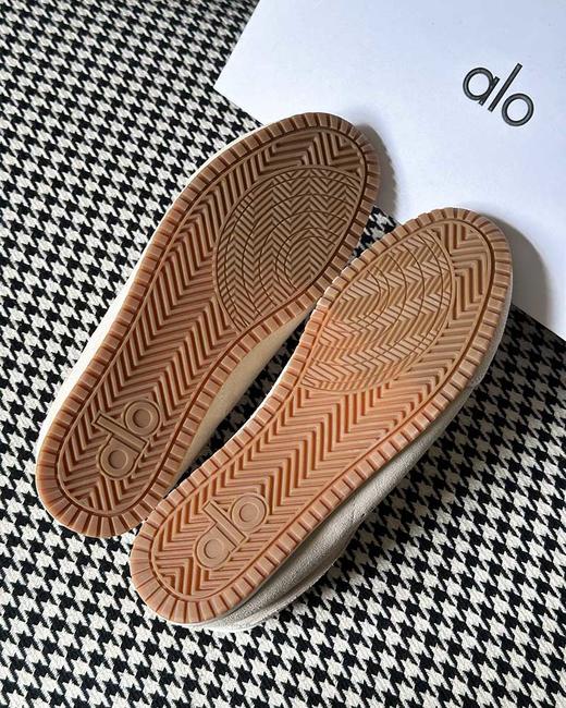 现货 THS-限时 alo 女士 轻便暴走鞋 麂皮德训鞋跑步鞋 2色 BZ1265 商品图13