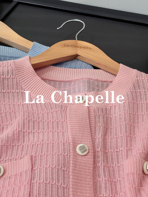 会员福利【绵羊毛/软糯亲肤】拉夏贝尔/La Chapelle纯色圆领双口袋排扣针织开衫女新款高级感软糯长袖毛衣 商品图11
