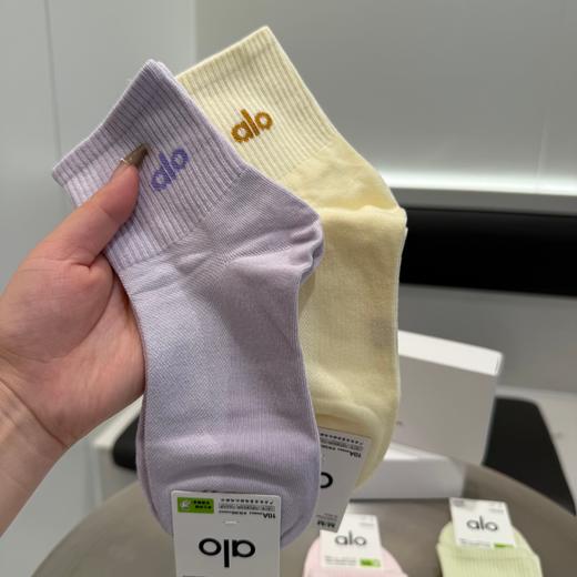 G528一盒5双。棉质超好，脚背透气设计，Alo男款袜子 商品图1