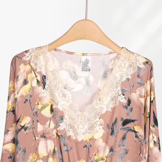 美奈川 莫代尔印花蕾丝套装JJ28184 商品图3