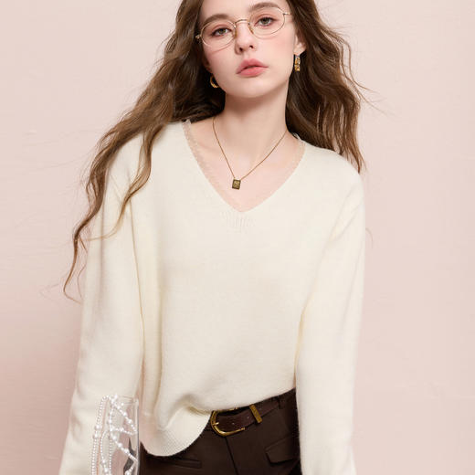 三彩2025冬季新款网纱拼接针织衫V领毛衫套头宽松M 商品图1