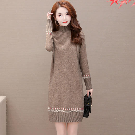 QYM 5CX8001-Y针织连衣裙厚款毛线裙包臀裙中长款裙 商品图0