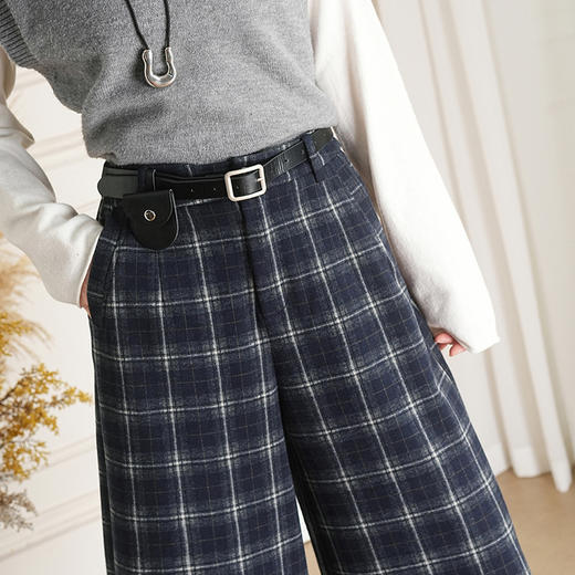 QYM 9522-Y格纹阔腿裤时尚气质宽松休闲裤直筒裤 商品图3