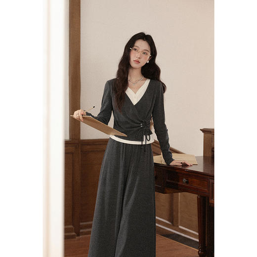 鹿向南「油画风铃」灰色宽松显瘦休闲半身裙秋季新款优雅长裙女士 商品图3