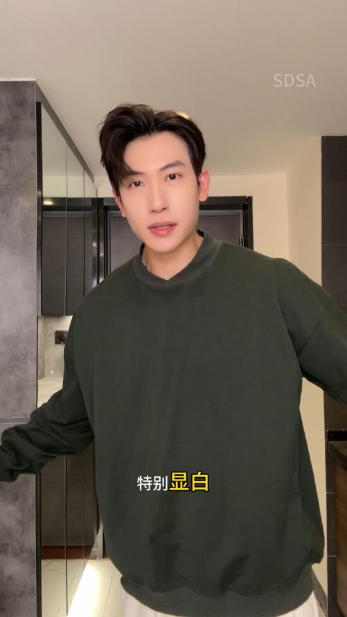 D902SDSA男士秋冬新款痞帅男装美式简约纯色圆领卫衣百搭时尚套头上衣 商品图0