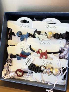 商场高货❗️【Binailu比奈鹿轻奢水钻大肠发圈、旺旺族小狗精致发圈六件套、赫本风高颅顶发箍】日本东京贵妇圈儿的主流款，把可爱和华丽捍头上！  一盒6款不重叠，送礼自用绝佳