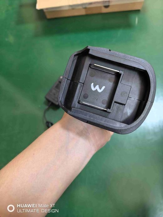 【货号10479】21V牧田款锂电电链锯机头4寸单手锯机头总成送充电器锂电伐木锯 商品图1