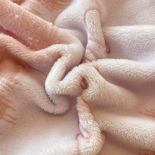 【品牌直发】加倍生活 A类宽边雕花高克重牛奶绒四件套 多色可选 床单床笠款可选 云暖雕花 可水洗机洗 商品图5