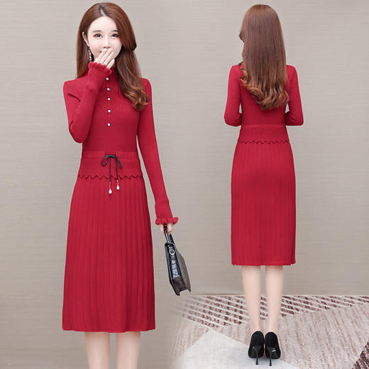 QYM 5CXFNR818-Y毛毛领针织连衣裙系带收腰长裙 商品图5