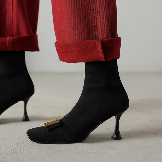 【预售5天】新款法式复古方头粗跟中跟单鞋女高筒瘦瘦靴弹力靴短筒靴WC&M3581 商品图1