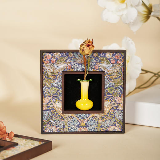 V&A博物馆威廉莫里斯系列 草莓小偷莓好瞬间  金色百合合你心艺  木质画框冰箱贴 商品图1