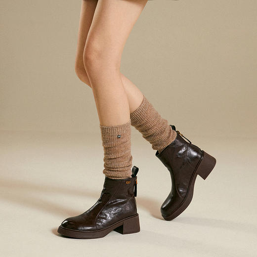 千百度粗跟切尔西靴女厚底羊皮靴增高加绒保暖短靴子A25552504 商品图1