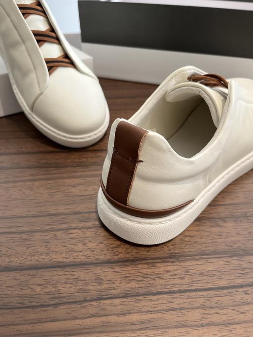 JEHURFIE/纪华菲明星同款～男士舒适一脚蹬撞色休闲鞋AB25303 商品图2