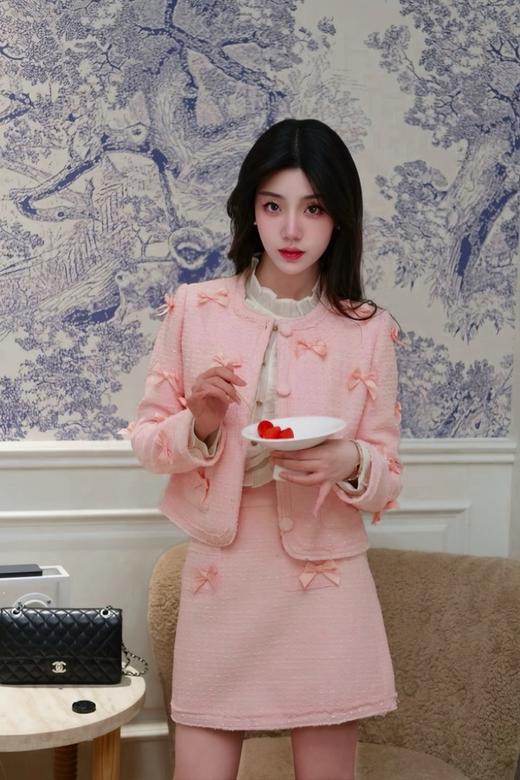 L.Fleuri 粉色小香风蝴蝶结外套半裙套装 20988 商品图1