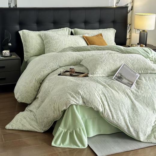 无蓝色【高端5D高奢牛奶绒四件套】高克重‼高密度‼全消光‼柔软‼透气‼  航天级纳米防静电丝，温暖细腻快速升温📈上床不缩脚，软糯糯不掉毛，糯叽叽触感 国家标准，母婴🉑安心可用-RJYL 商品图5