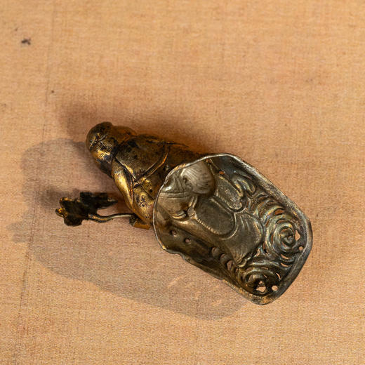 清	铜鎏金八仙人物配饰一组 商品图4