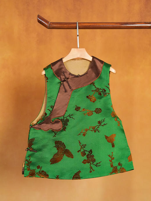 X252353-T马甲。 商品图1