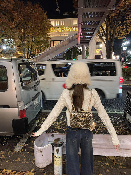 金蘑菇菇 圣诞情书 就要这一抹纯白/ 绞花毛衣 商品图9