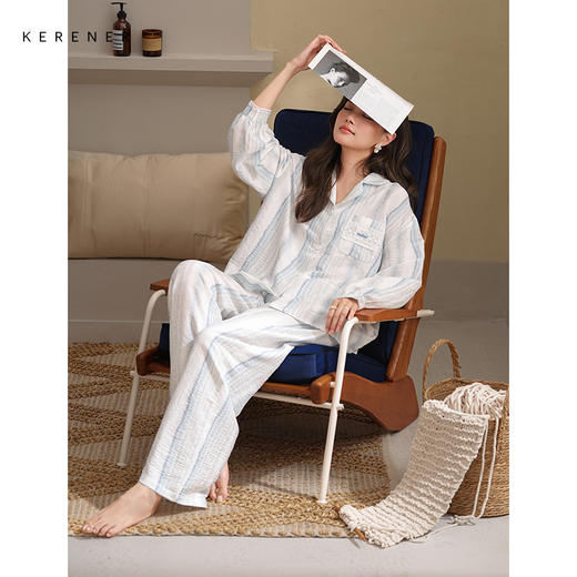 可人儿春秋季带胸垫泡泡绵女士长袖长裤睡衣可外出小众家居服套装 商品图2