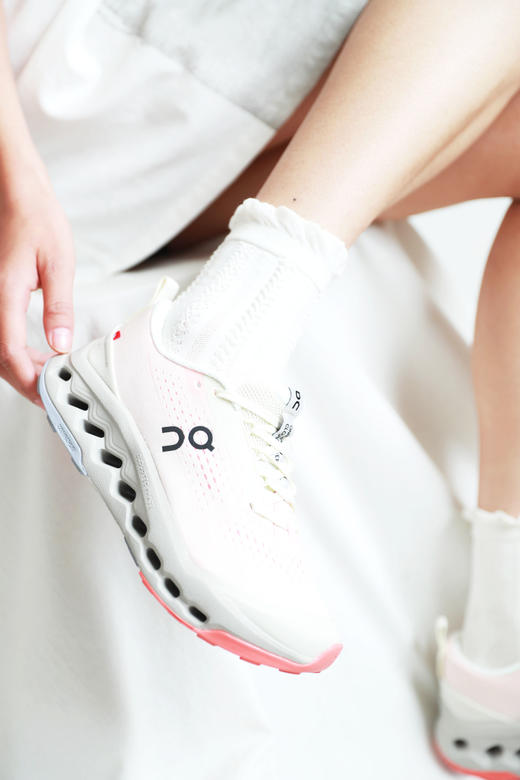 飞一样的感觉，马拉松竞速跑鞋。户外缓震越野山地跑步鞋C092388 商品图0