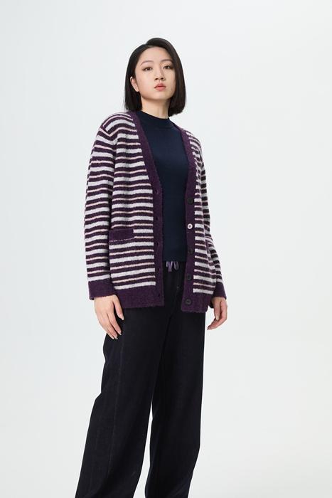 【自留款好看的】水淼2025冬新款时尚休闲大气显瘦百搭毛织条纹外套1294 商品图1