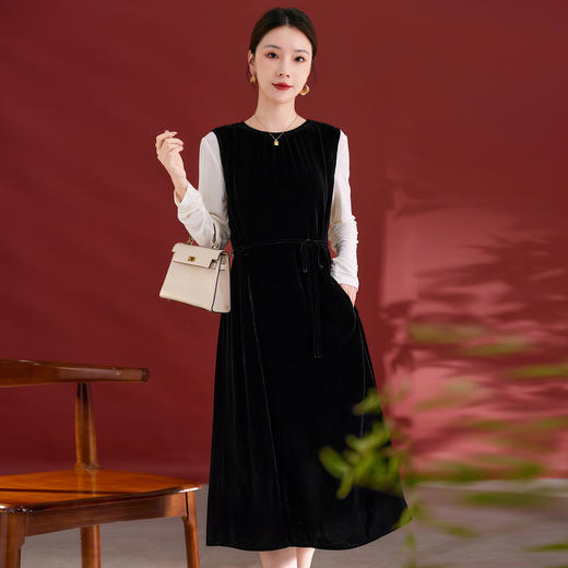 QS秋冬新款真丝丝绒背心连衣裙收腰气质日常通勤圆领中长款女1393 商品图0